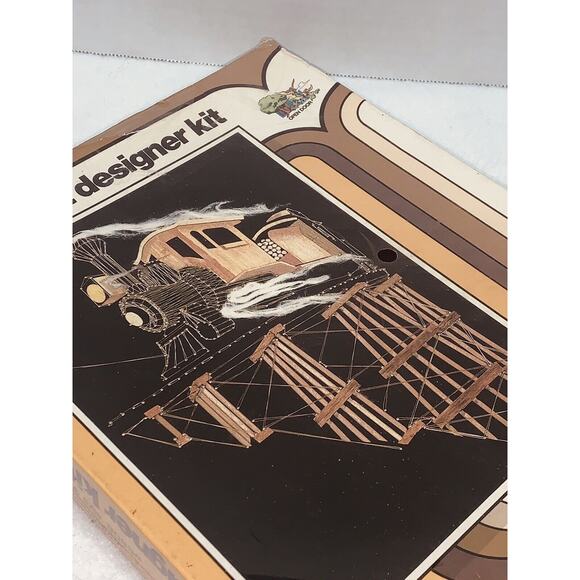 NOS String Art Designer Kit 1980 Mountain Loco Train Railroad Locomotive Sealed - Picture 3 of 11